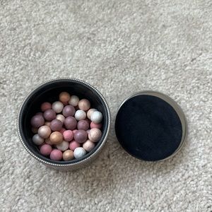 Guerlain Meteorites Perles d’or illuminating powder  - gently used